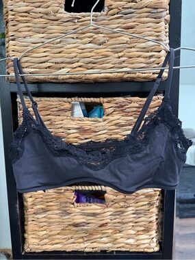 Black Lace Trim Bralette skims